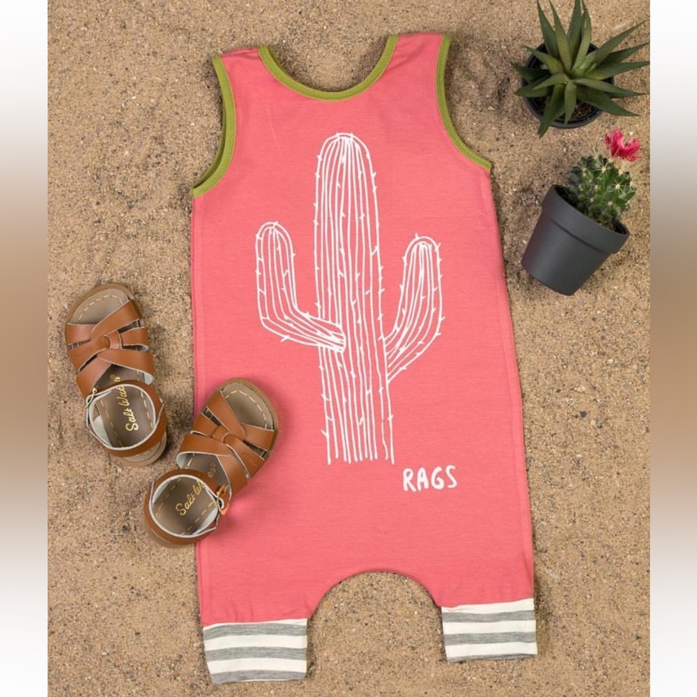 3/4T Rags to Raches Boys Colorful Rompers Set! - Picture 4 of 6